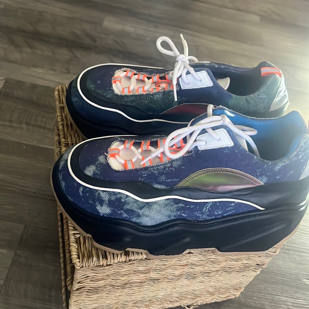 SWEAR and Gypsy Sport shoes